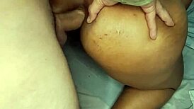 Colombiana culona me acepta 100 dolares por un anal a pelo y se deja grabar que rico culo