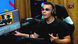 ela ficou com muito tesao no podcast mostrou os peitos e deixou o ruan louco