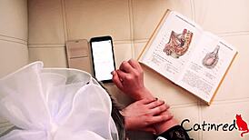 Blonde mommy masturbates to penis pics for real orgasm?