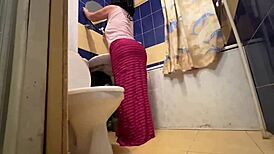 mom got herself ready for some anal action today