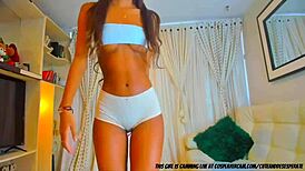 This Ass Is Fun to Watch on Webcam Daily