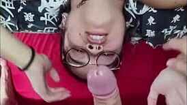 white wolf ofc - fodendo fundo a garganta da novinha submissa white moon 😏