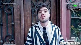 I Explore the Haunted House with River Lynn and Others