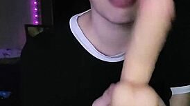 Alternative beauty enjoys solo stimulation with vibrator and achieves great pleasure