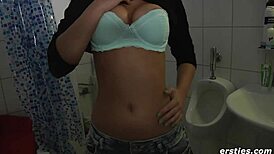Hot Blonde Natural Teen Masturbates In Bath