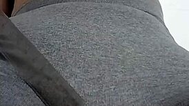 i punish her pussy with spanking for ten minutes