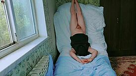 Twerking Sissy Crossdresser with Big White Ass 😍