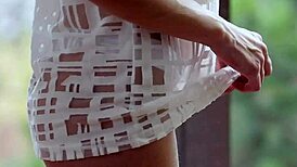 footjob slut receives oral pleasure from european babe