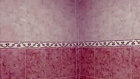 cojiendo y mamando puta infiel culona en jacuzzi, gimiendo y gozando la verga