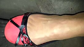 milf shares intimate webcam moments