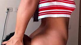 Amateur Couple's Fun Activity With Huge Ass Bounce