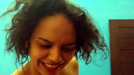 埃拉·贝兹寻找巴西鸡巴满足她