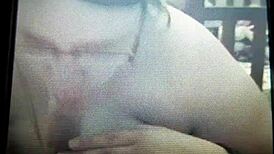 Married woman with natural big boobs gives great blow job