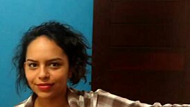 埃拉·贝兹寻找巴西鸡巴满足她