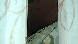 Naejae Onyxx Giantess Peeks Through My Window