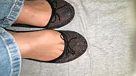 Discover Intimate Webcam Sessions With MILF Fetish Experts