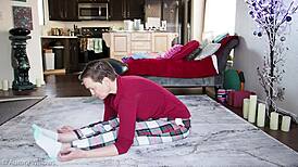 女王熟女女友瑜伽课351