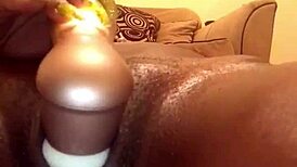Watch Mrsfeedme play with her creamy ebony pussy for 7 full minutes