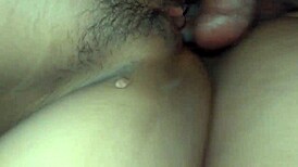 Follando a mi novia con condon en misionary