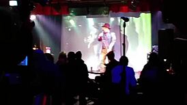 in the public park, she performs breast milk pumping