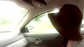 Amateur wife gets creampie in public park