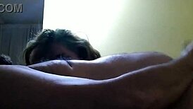 Holiday Amateurs Enjoy Oral Fun with E-Girl