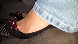 Check out this intimate webcam session with amateurs