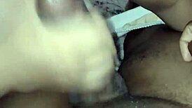 Chegou da casa do comedor suja de porra tomou banho e fez o corno gozar