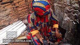 Brunette ebony woman meets a stranger for a casual pickup