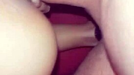 follando duro en posicion de perrito, quieres ver mi gran culo?