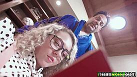 allie's stepdad fucks her cunt 😏