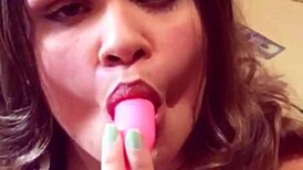 Dj Brisa slides pink vibrator deep in her ass
