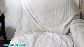 Vivi Guedez calls delivery guy for ration and full sex.