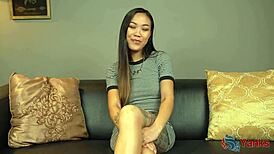 Minnie Scarlet's female joi got me shakin' bad...