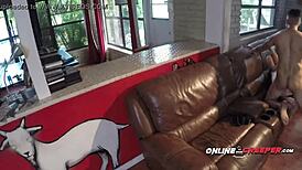 Online creeper catches a new victim in bondage and blowjob scene 😈