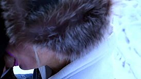 看这骚货被颜射深喉狂操内射！