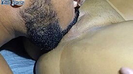 A chupada gostosa turns into Latina MILF anal. She takes it all inside!