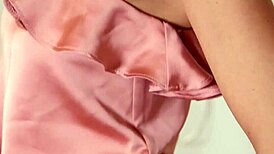 Wow, Sicilia gives the best good-morning footjob ever! 😍 So hot!