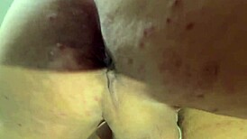 Stepmother gets stuck, I put it in Riko well before taking it out with ass licking and blowjob