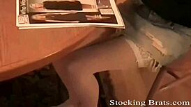 我们对丝袜裤袜美女的痴迷