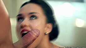 just chilling with a deep blowjob story that hits all the right spots.