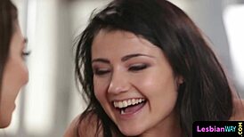 Pussylicking lesbian girlfriends get horny together with fingering and masturbation 😍