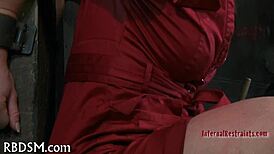 I punish the hottie with drawings, making her orgasm in hardcore bdsm