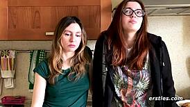 Cute Ukrainian Couple Felicia & Lina Grind Pussies Perfectly