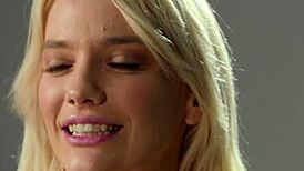 Blonde milf Kenna James masturbates passionately