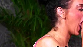 Peculiar Model Receives Multiple Jizz Shots On Her Face In A Bukkake, Gulping Every Load