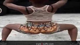 Hidden Candid Video Of Big Booty Girls Clapping And Grabbing Asses