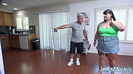 Chubby Brunette Leila Lewis Uses Her Big Pussy To Pay Landlord