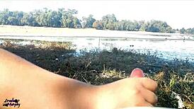 mamada en el lago en publico with a daring twist