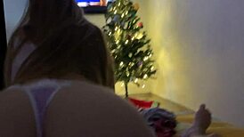 朋友邀看电影内衣狂操跨年